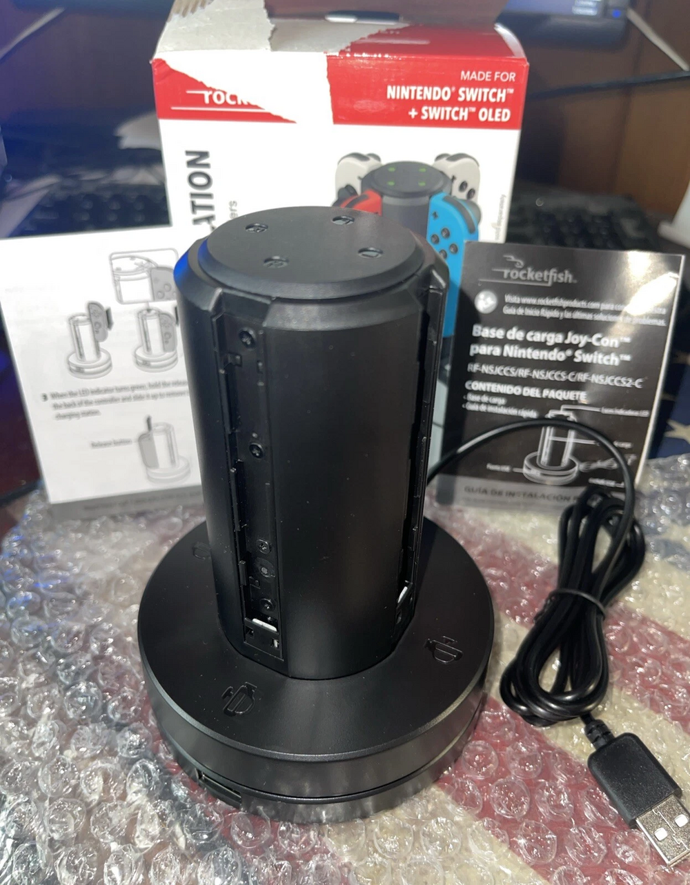 Rocketfish Joy-Con Charging Station Nintendo Switch + OLED Pro Controller Dock